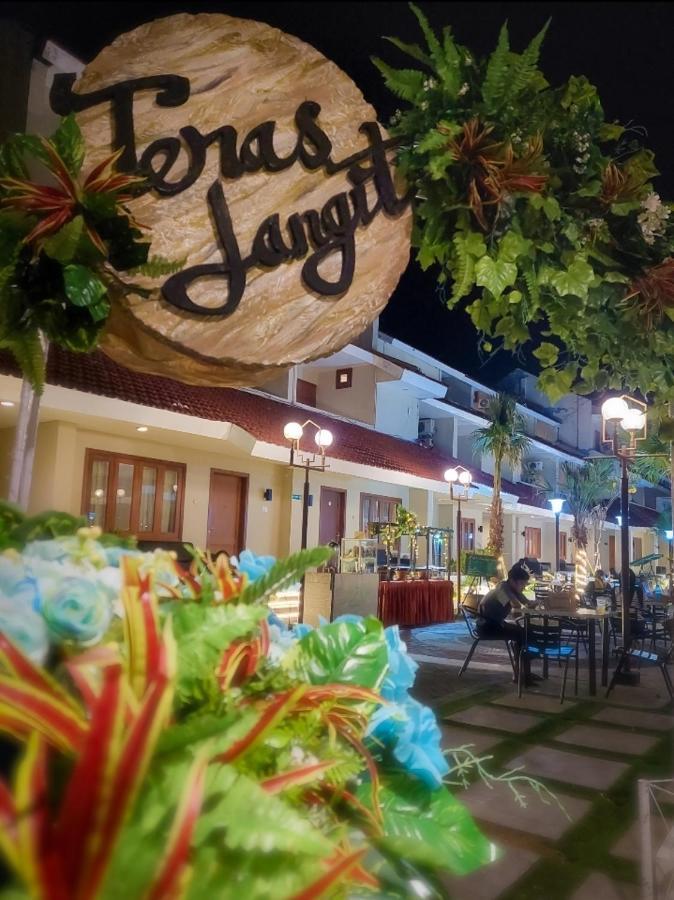Country Heritage Hotel Surabaya Eksteriør bilde