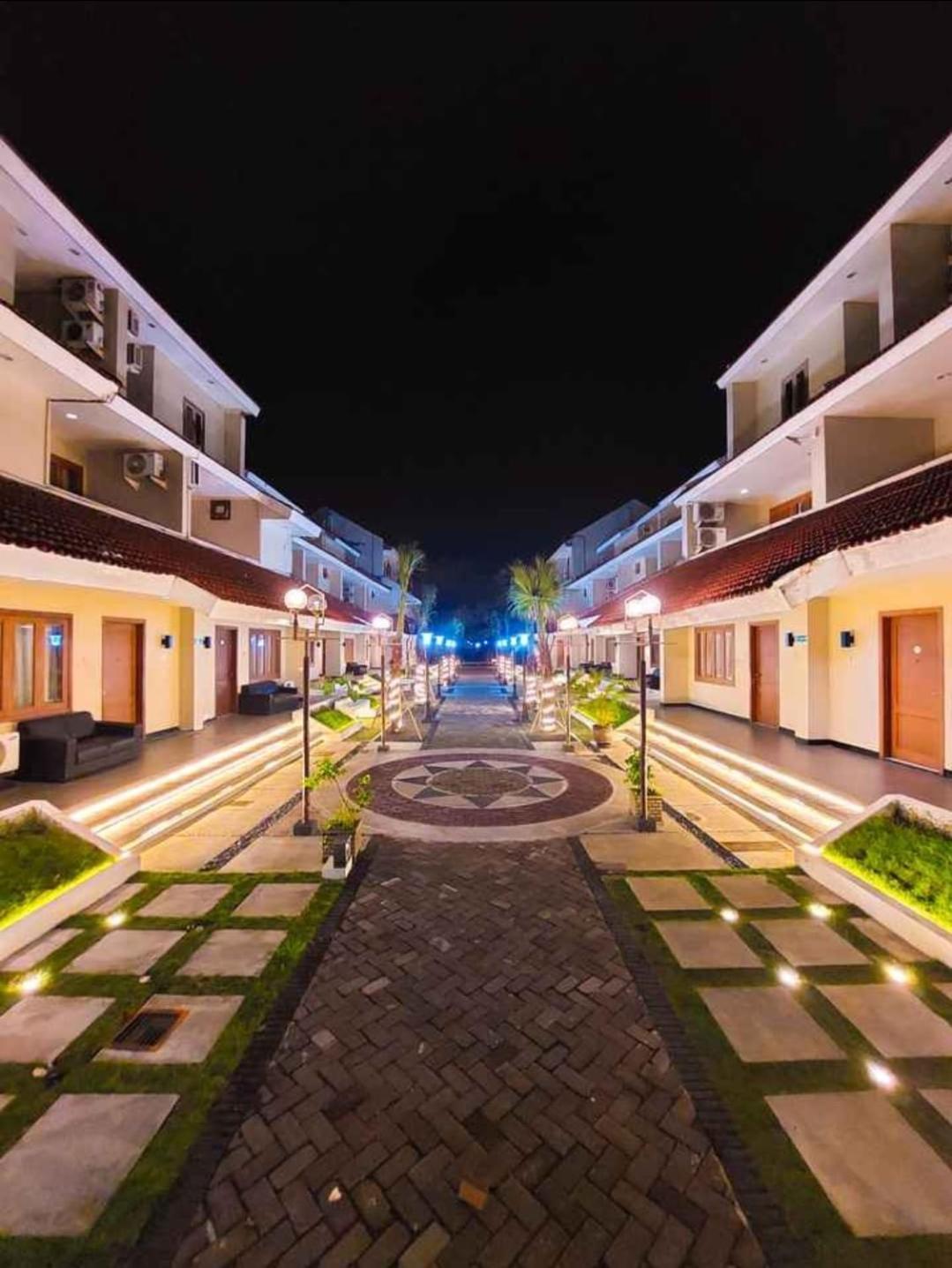 Country Heritage Hotel Surabaya Eksteriør bilde